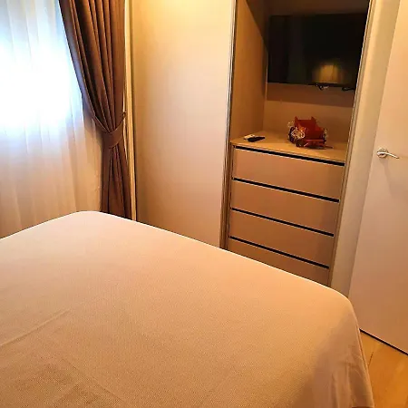 First Line Beach Beautiful Two Bedrooms Benidorm Exterior photo