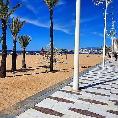 First Line Beach Beautiful Two Bedrooms Benidorm Exterior photo