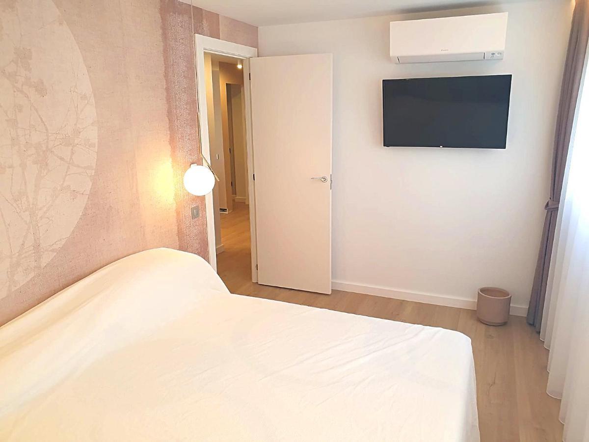 First Line Beautiful Two Bedrooms