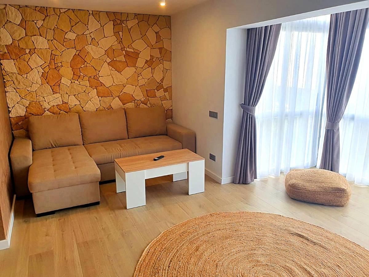 First Line Beautiful Two Bedrooms Apartamento Benidorm